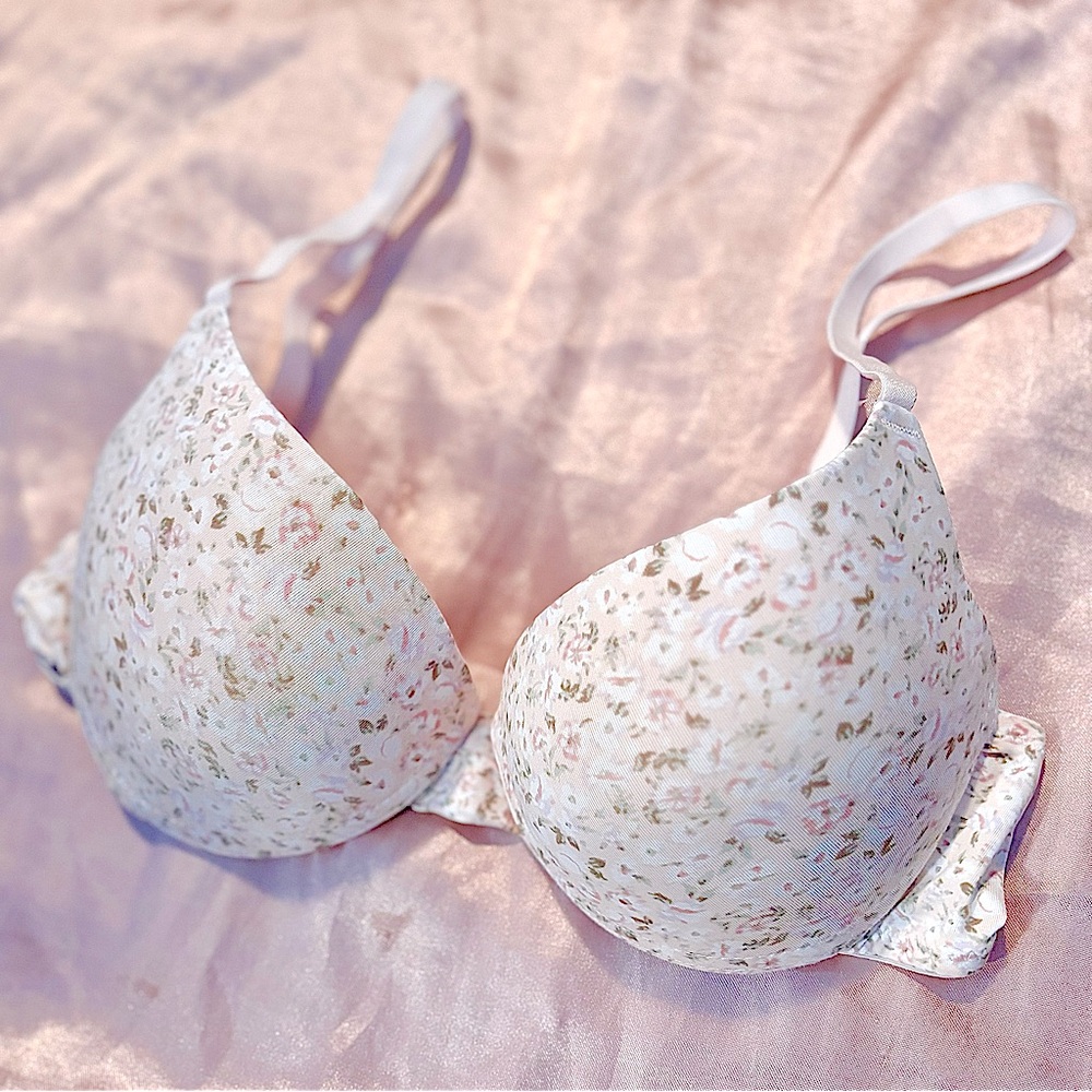 Floral Print T-shirt Push-Up Bra in 32B